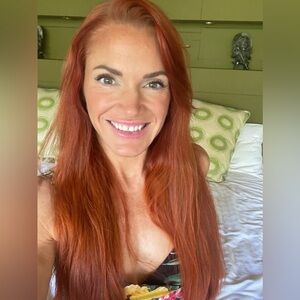 Meet your Posher, Maggie 💕